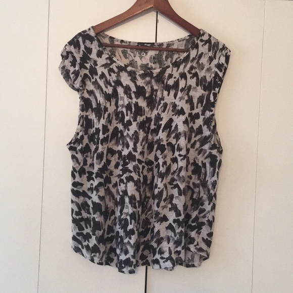 LOFT Tops - LOFT animal print shell